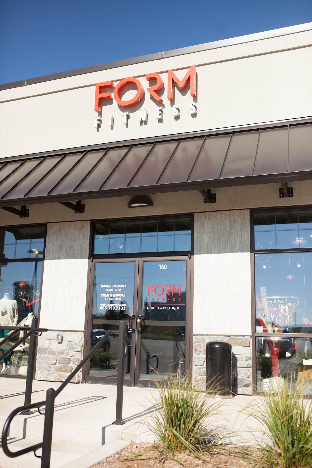 Form Fitness - Photo 1