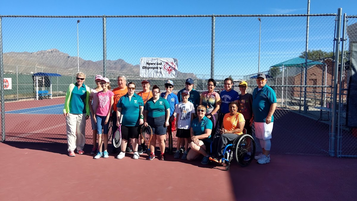 Fort Bliss Tennis Club - Photo 1