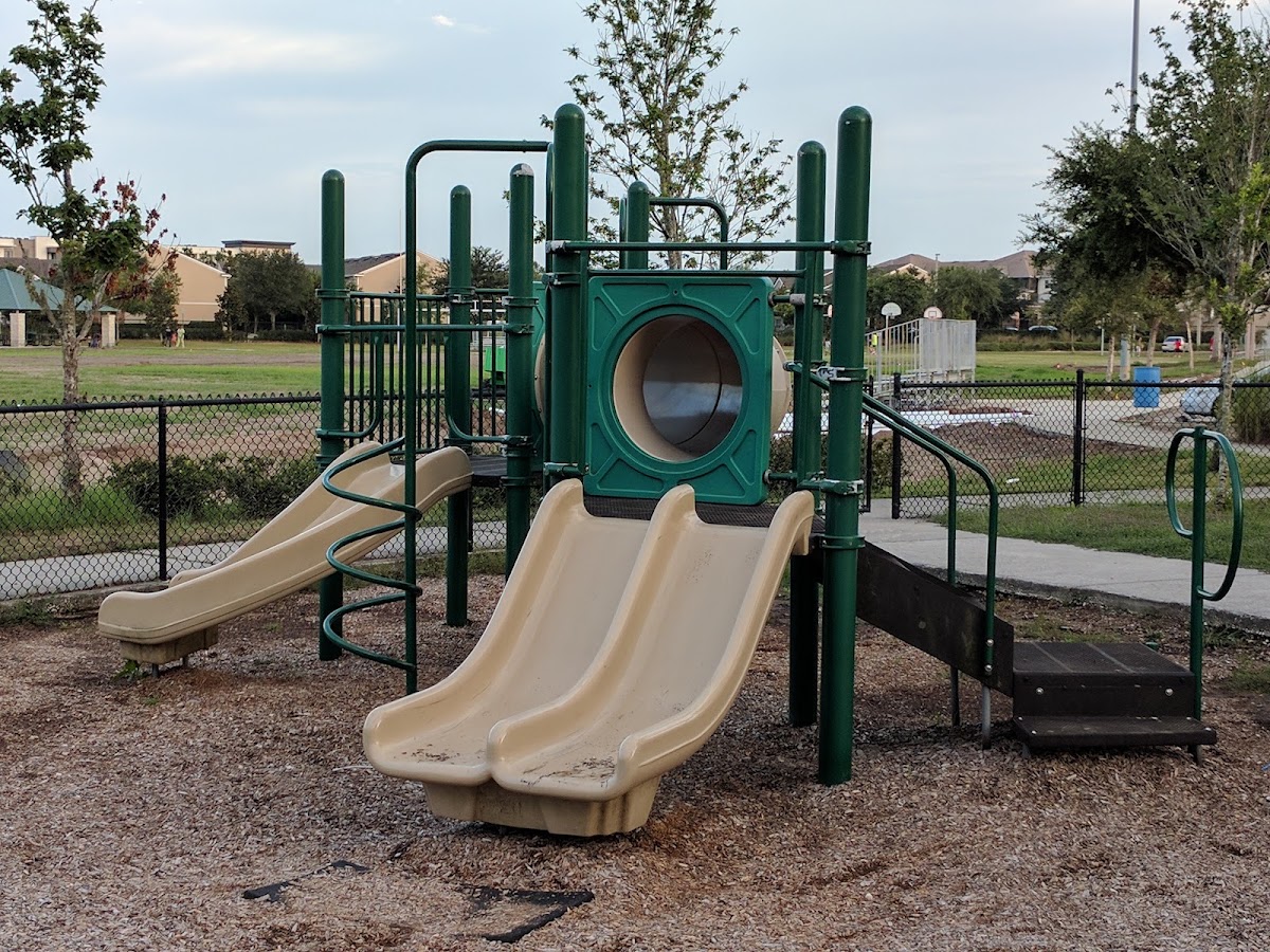Fort Family Park - Photo 2