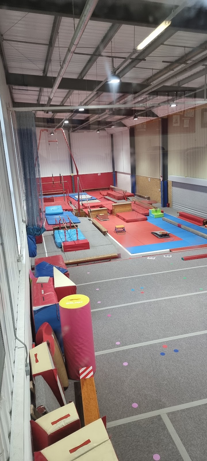 Gainsborough Sports & Community Centre - Photo 3