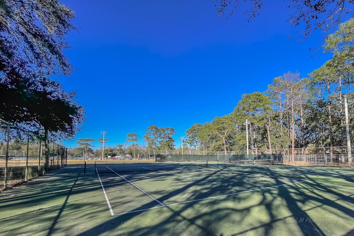 Garden City Public Tennis Courts - Photo 2