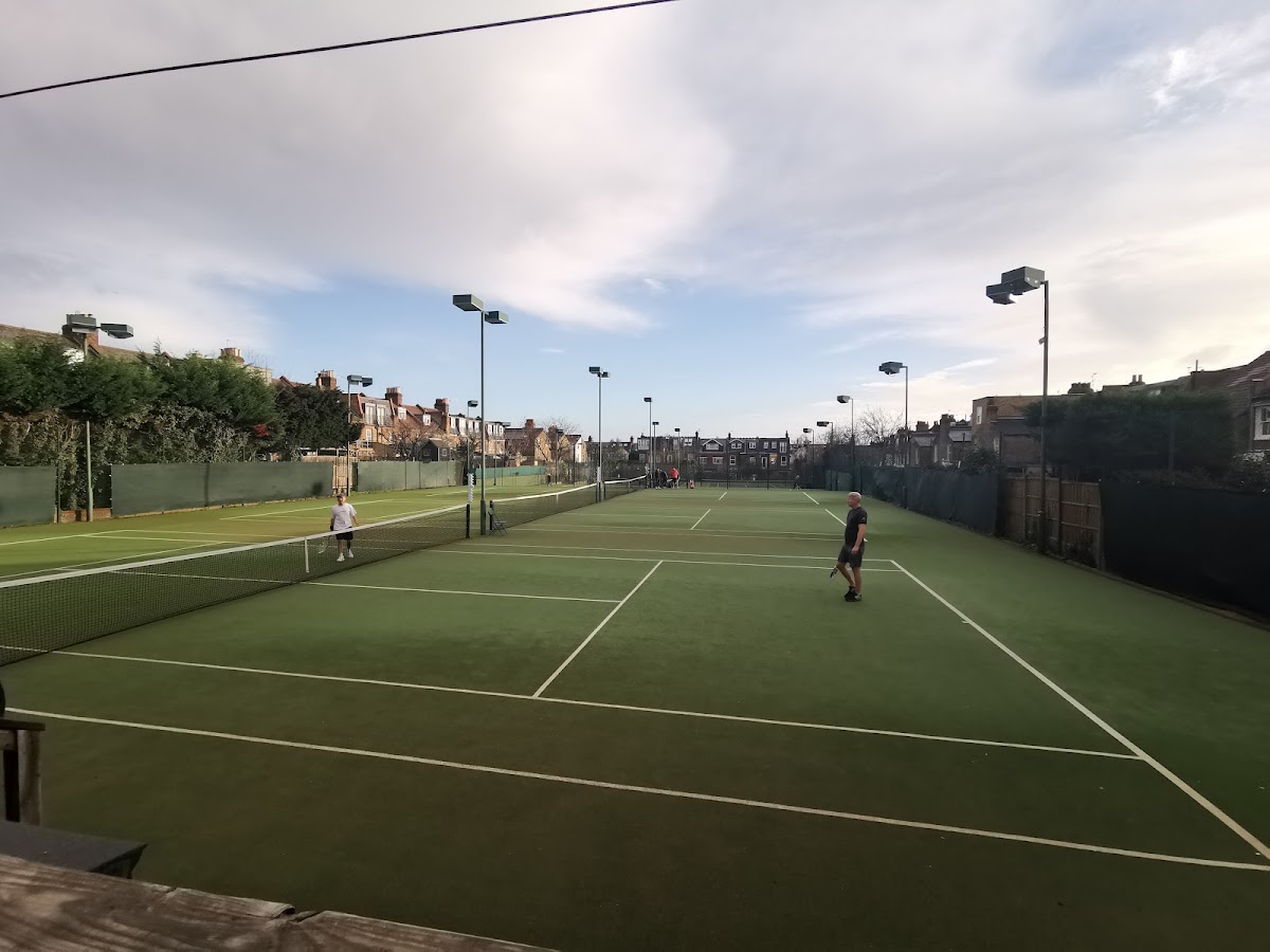 Gardens Lawn Tennis Club - Photo 1