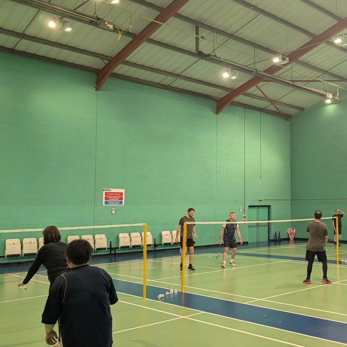 Garforth Pendas Badminton Club - Photo 3
