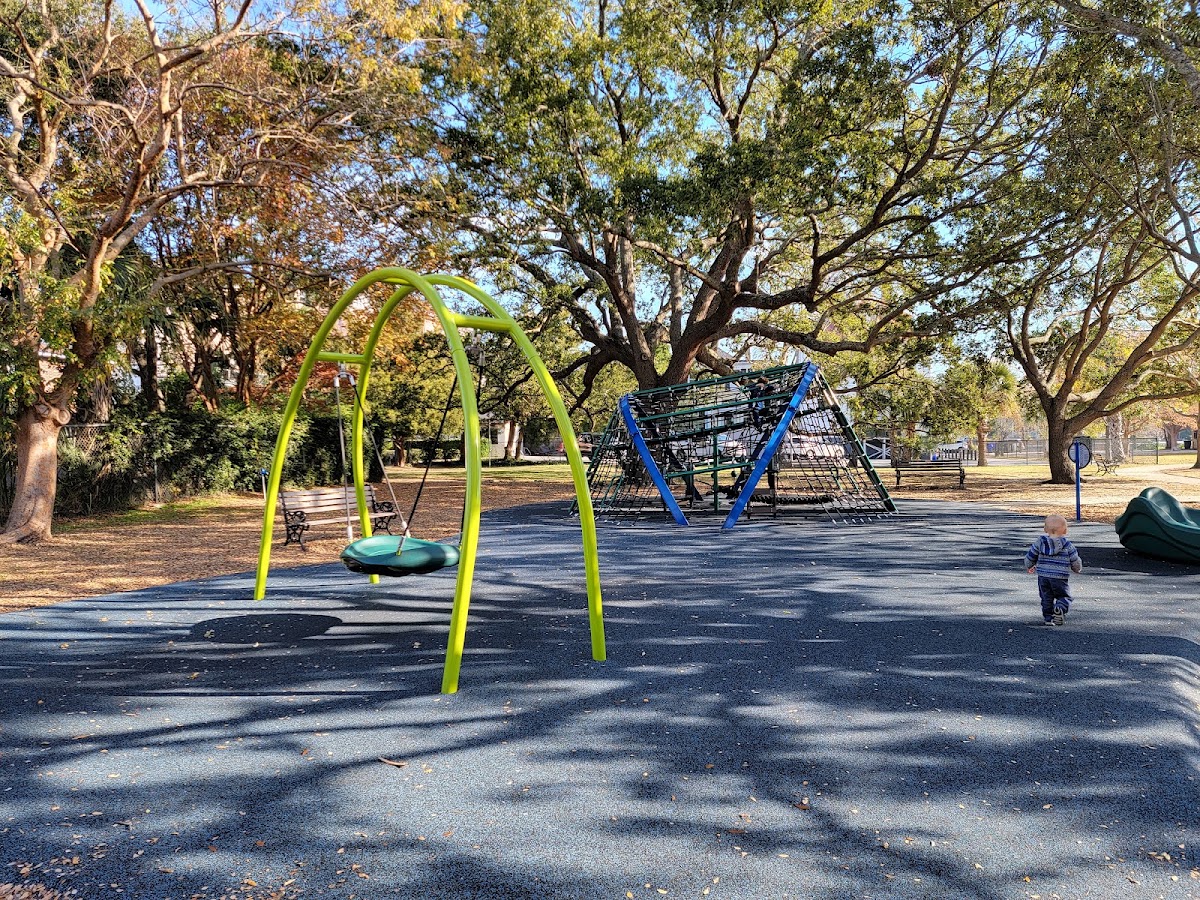 General William Moultrie Playground - Photo 2