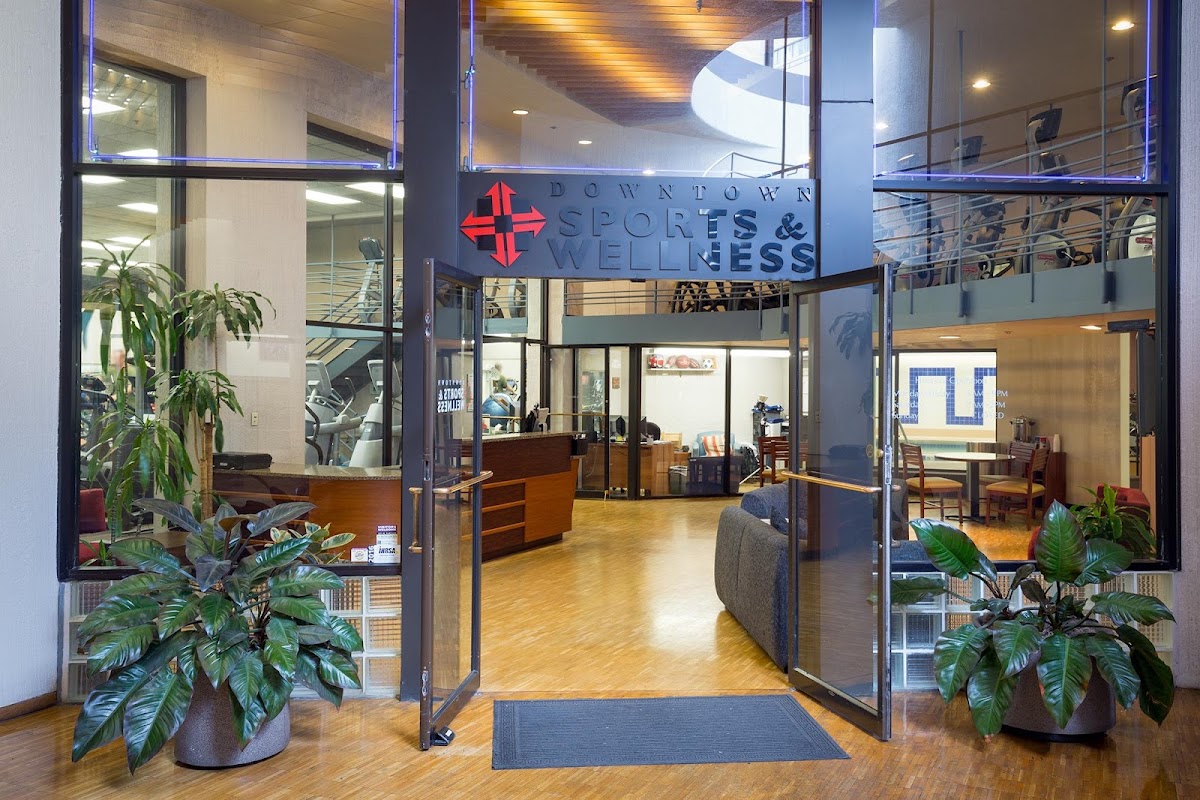 Genesis Health Clubs-Downtown - Photo 3