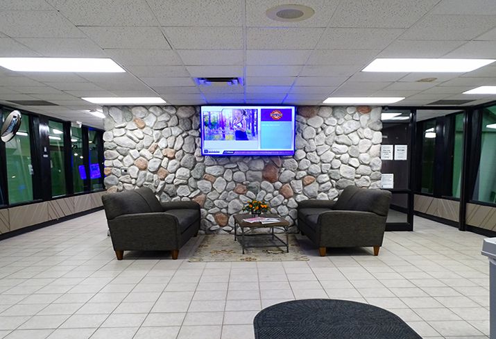Genesis Health Clubs - Hickman Road - Photo 3