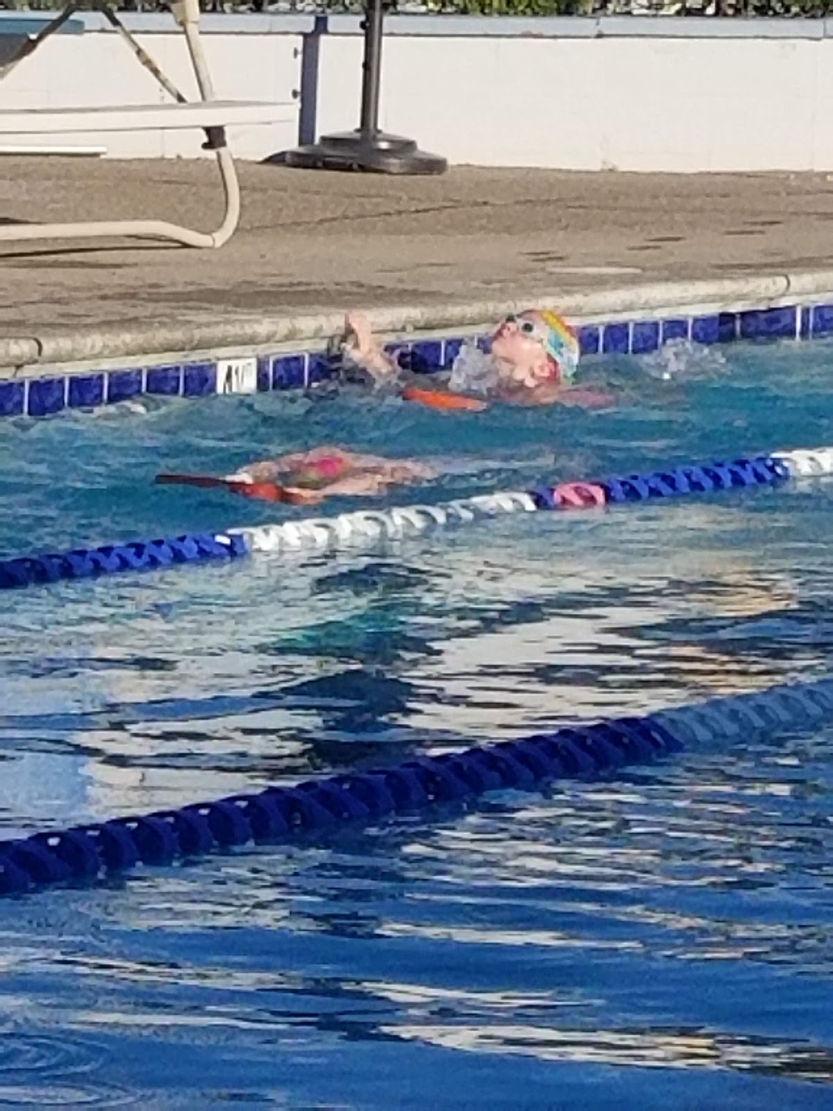Glen Oaks Swim & Tennis Club - Photo 2