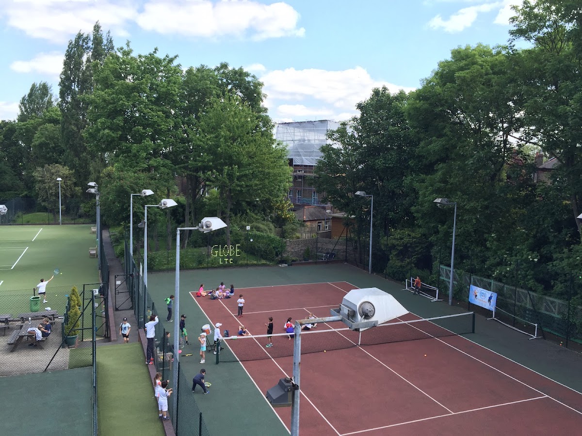 Globe Lawn Tennis Club - Photo 2