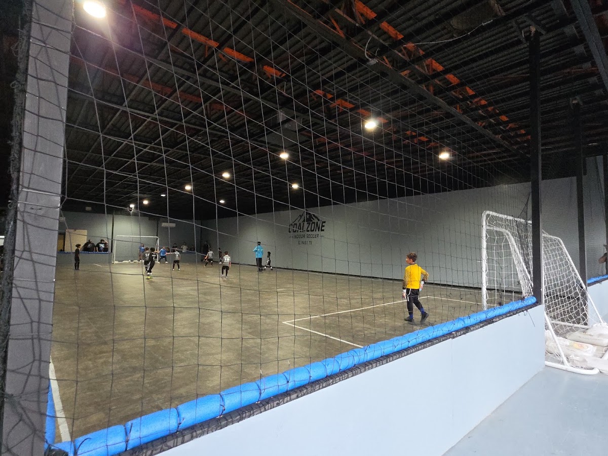 Goal zone indoor soccer - Photo 2