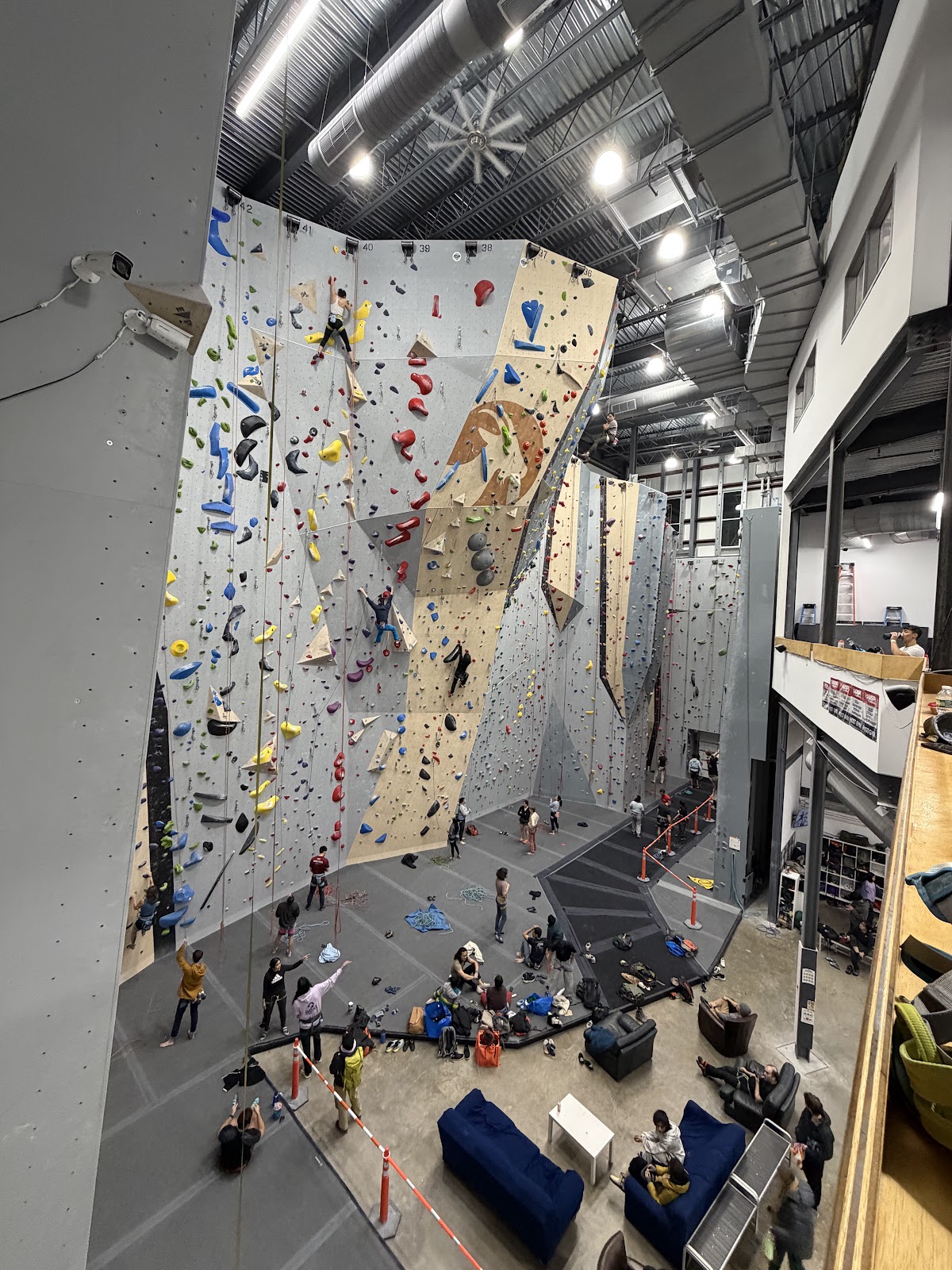 Goat Climbing Gym - Photo 2