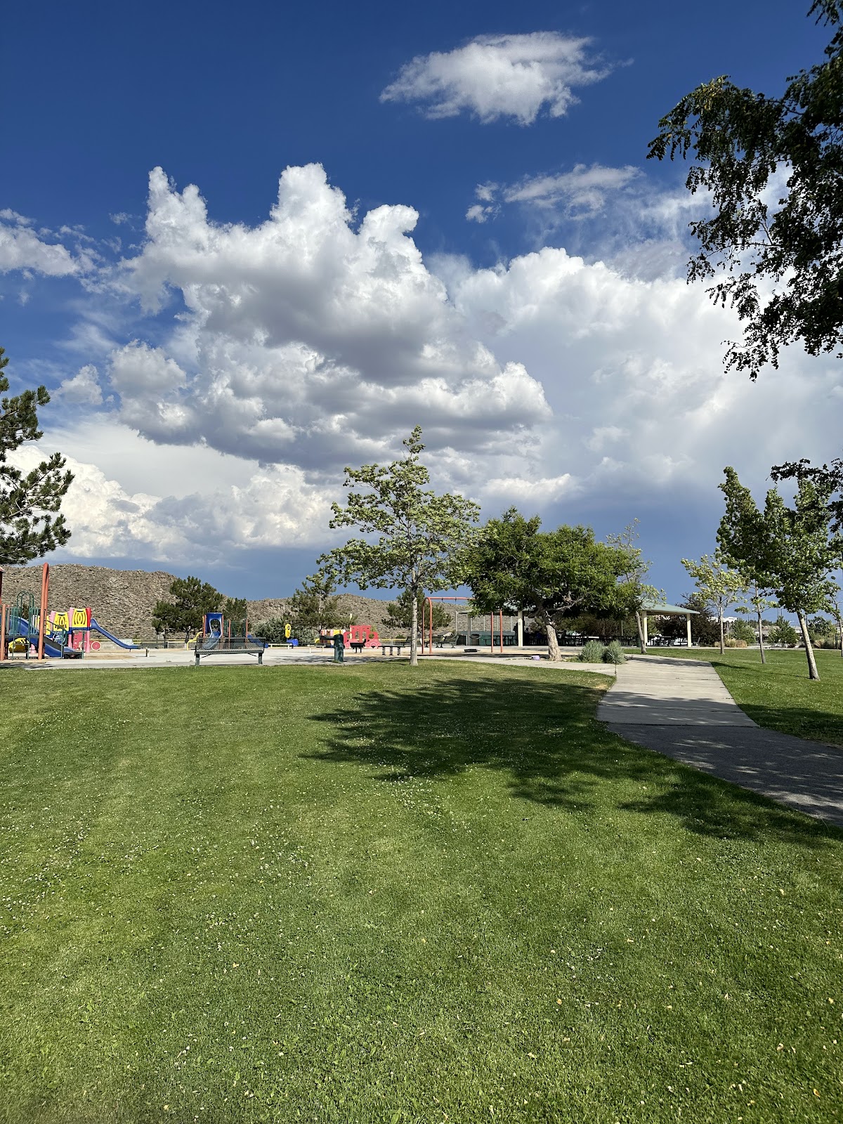 Golden Valley Park - Photo 2