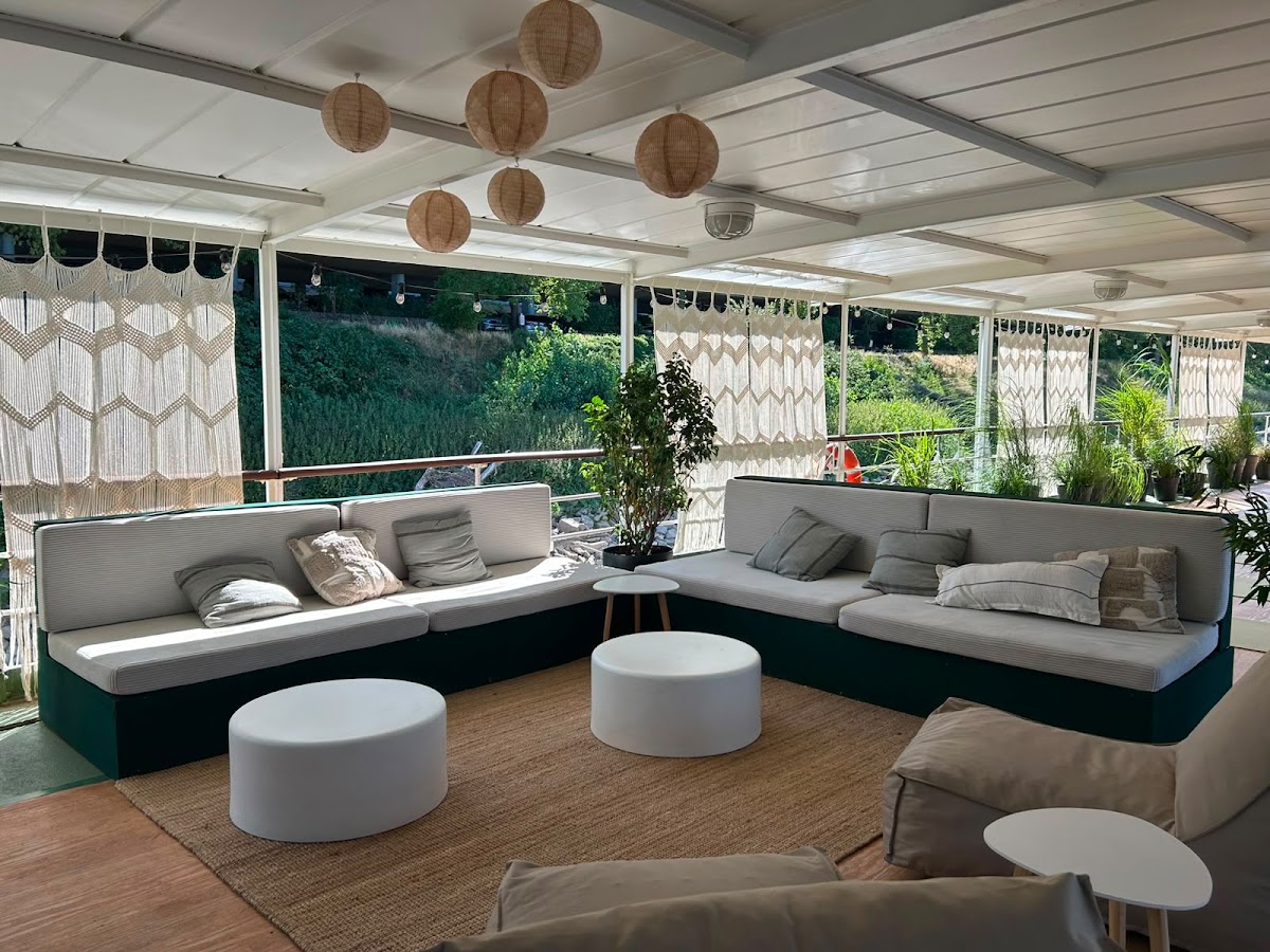 Green Deck Pilates - Photo 2