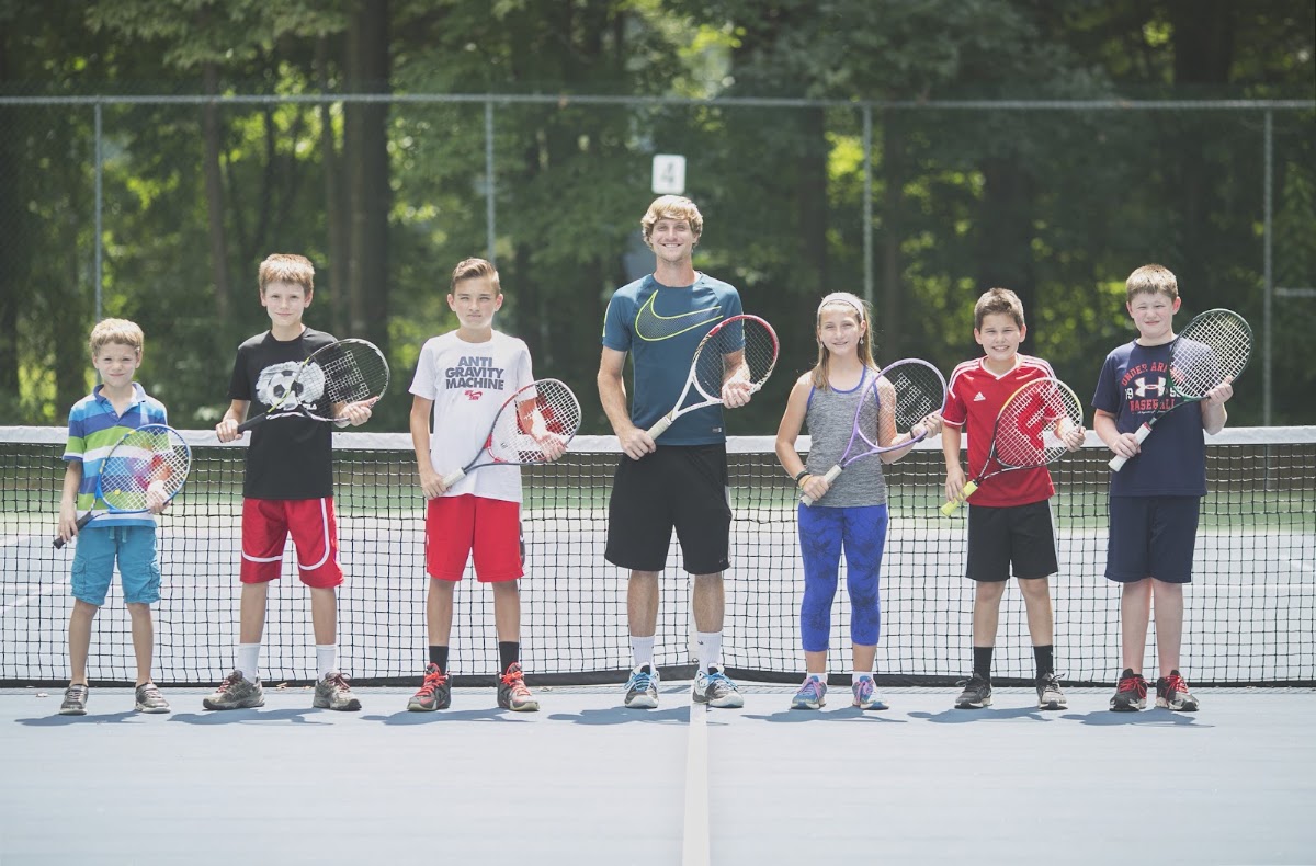 Greystone Swim & Racquet Club - Photo 2