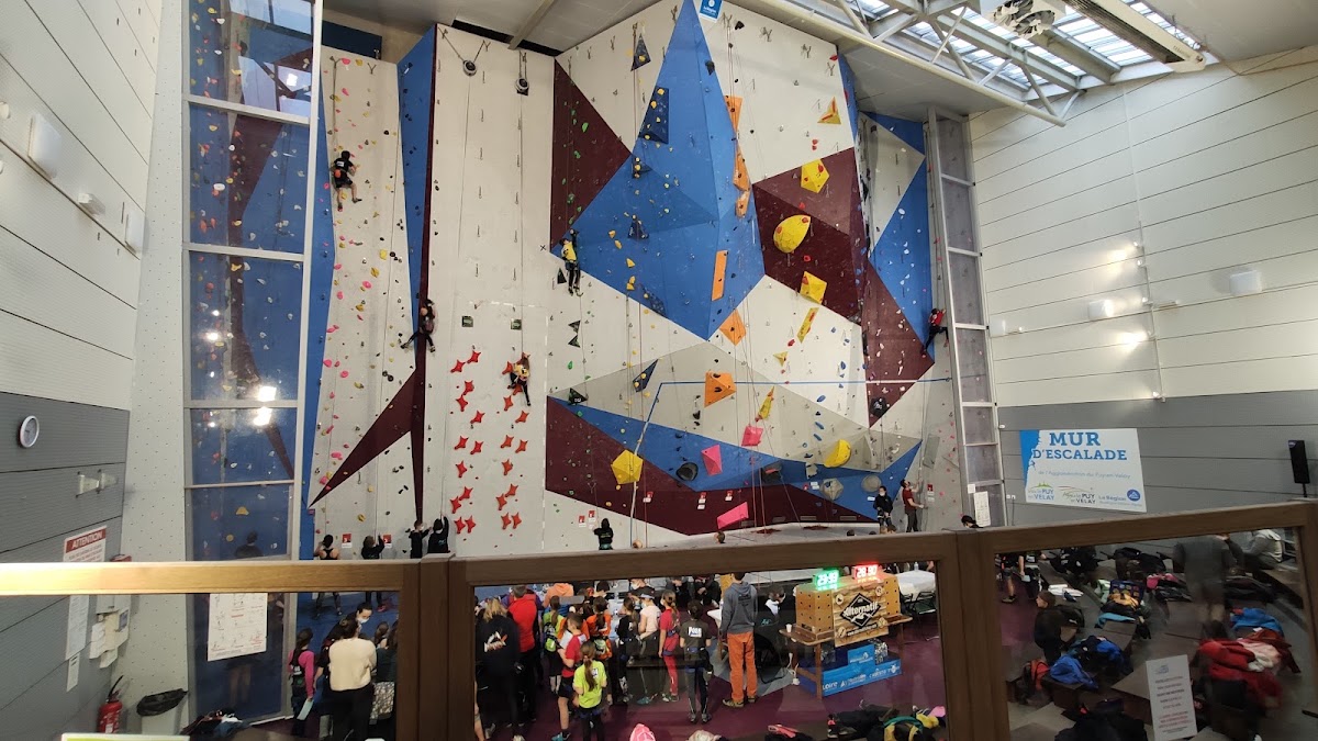 Gymnase Charles Massot - Photo 2