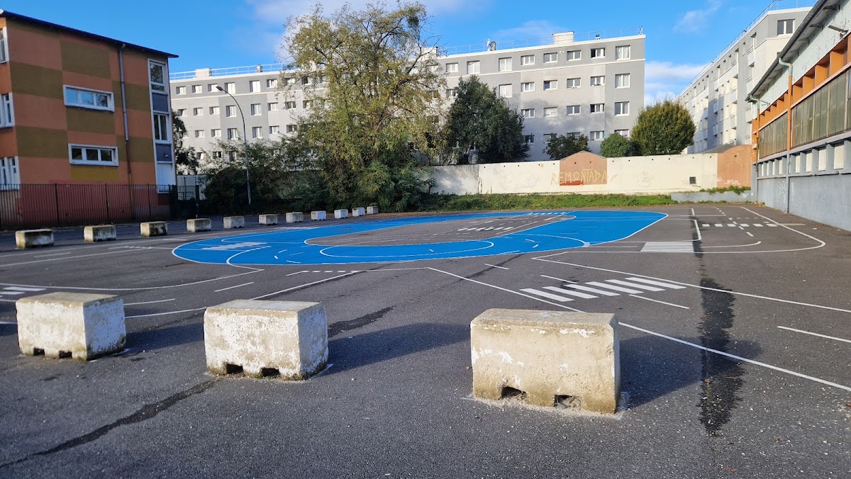 Gymnase Daniel Renoult - Photo 3