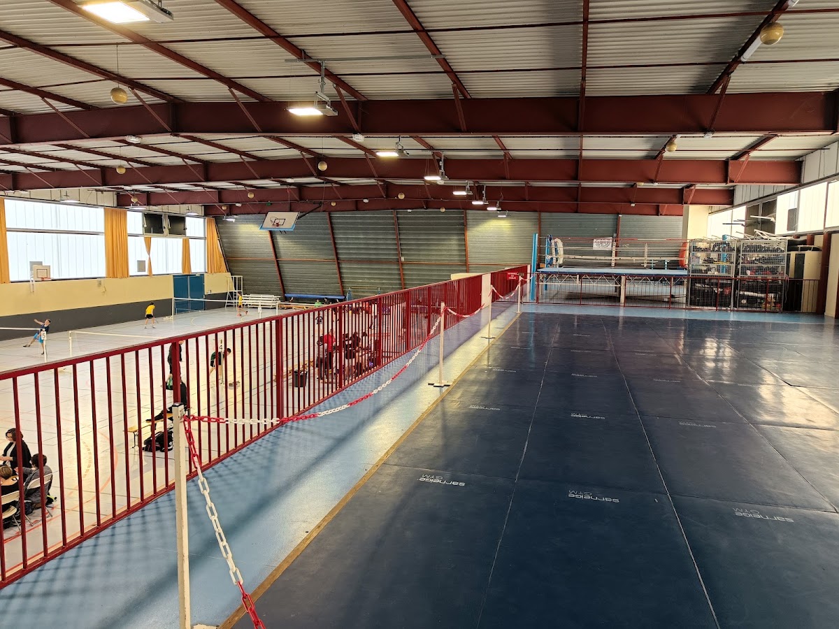 Gymnase Jean Mamère - Photo 1