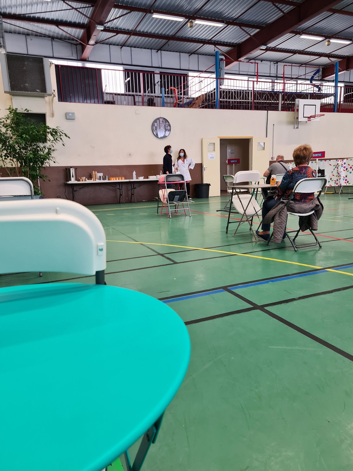 Gymnase Jean Mamère - Photo 2