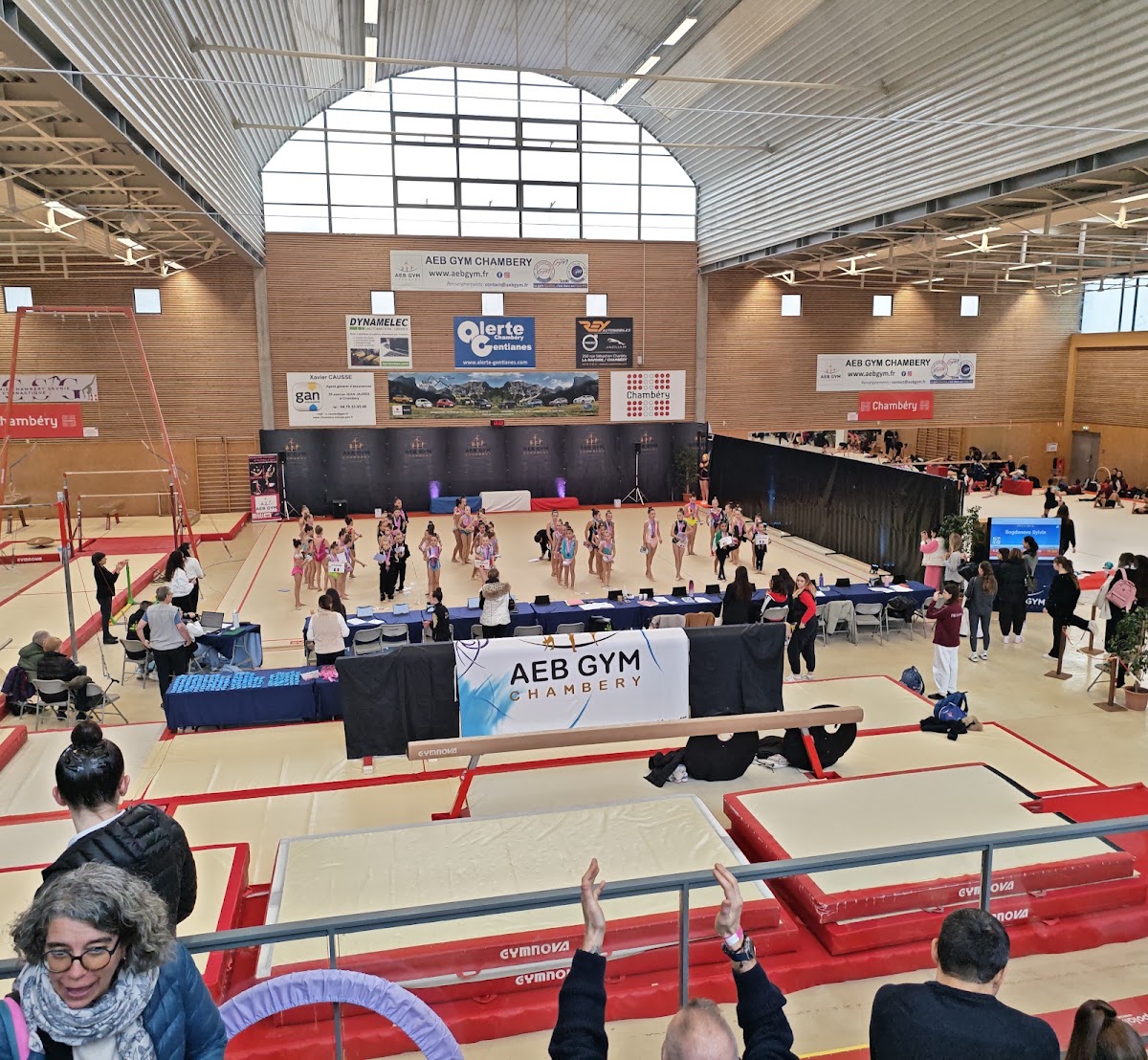 Gymnase La Palestre - Photo 1