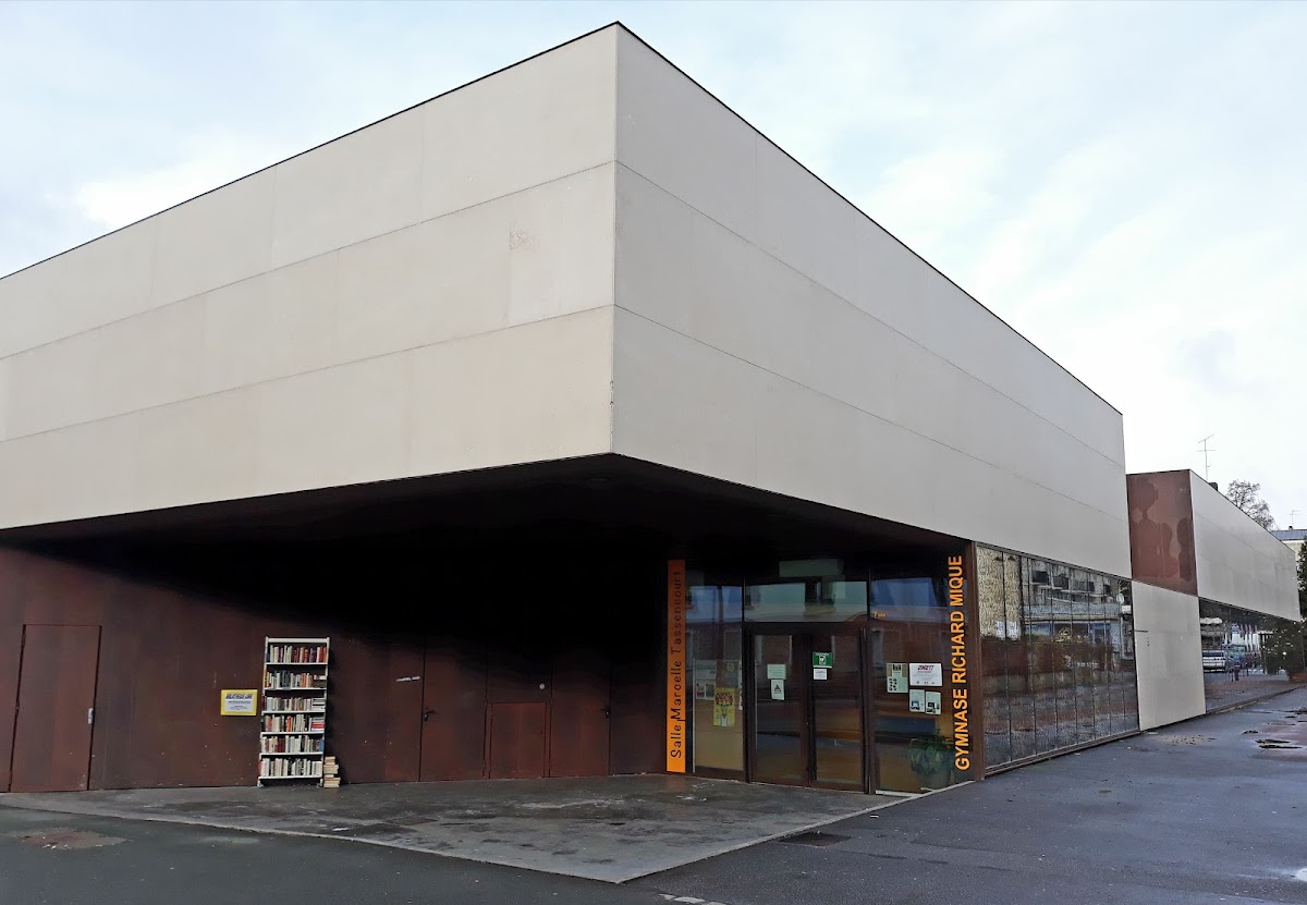 Gymnase Richard Mique - Photo 2