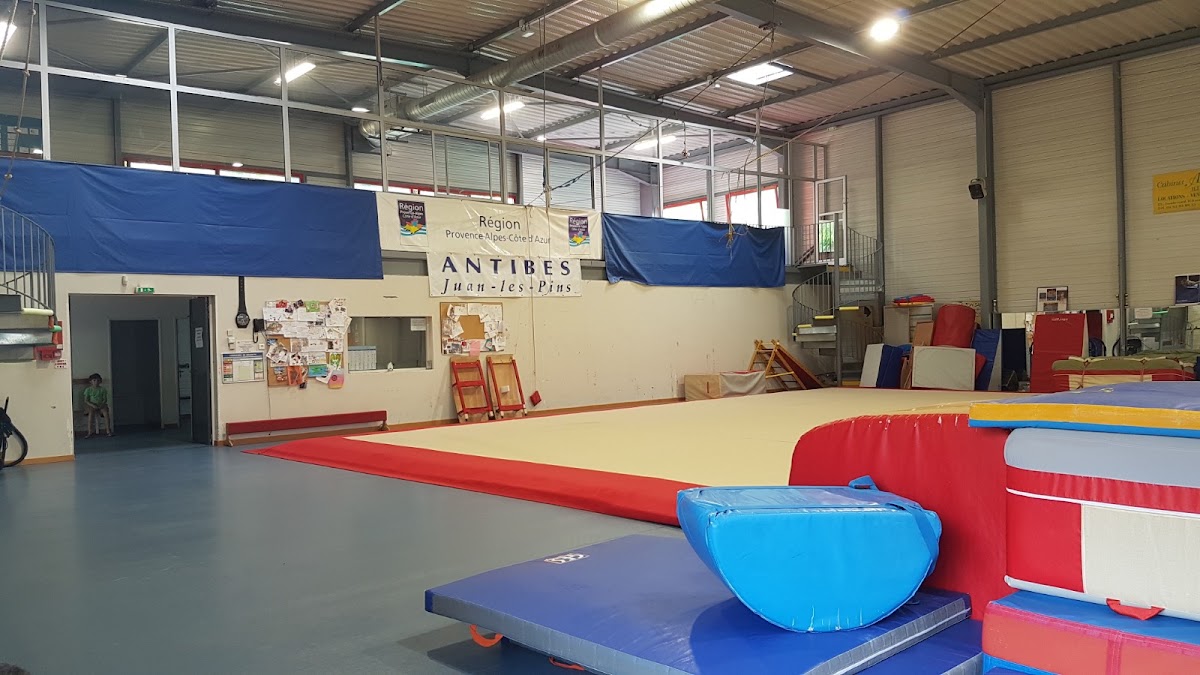 Gymnastique Place Vilmorin - Photo 1