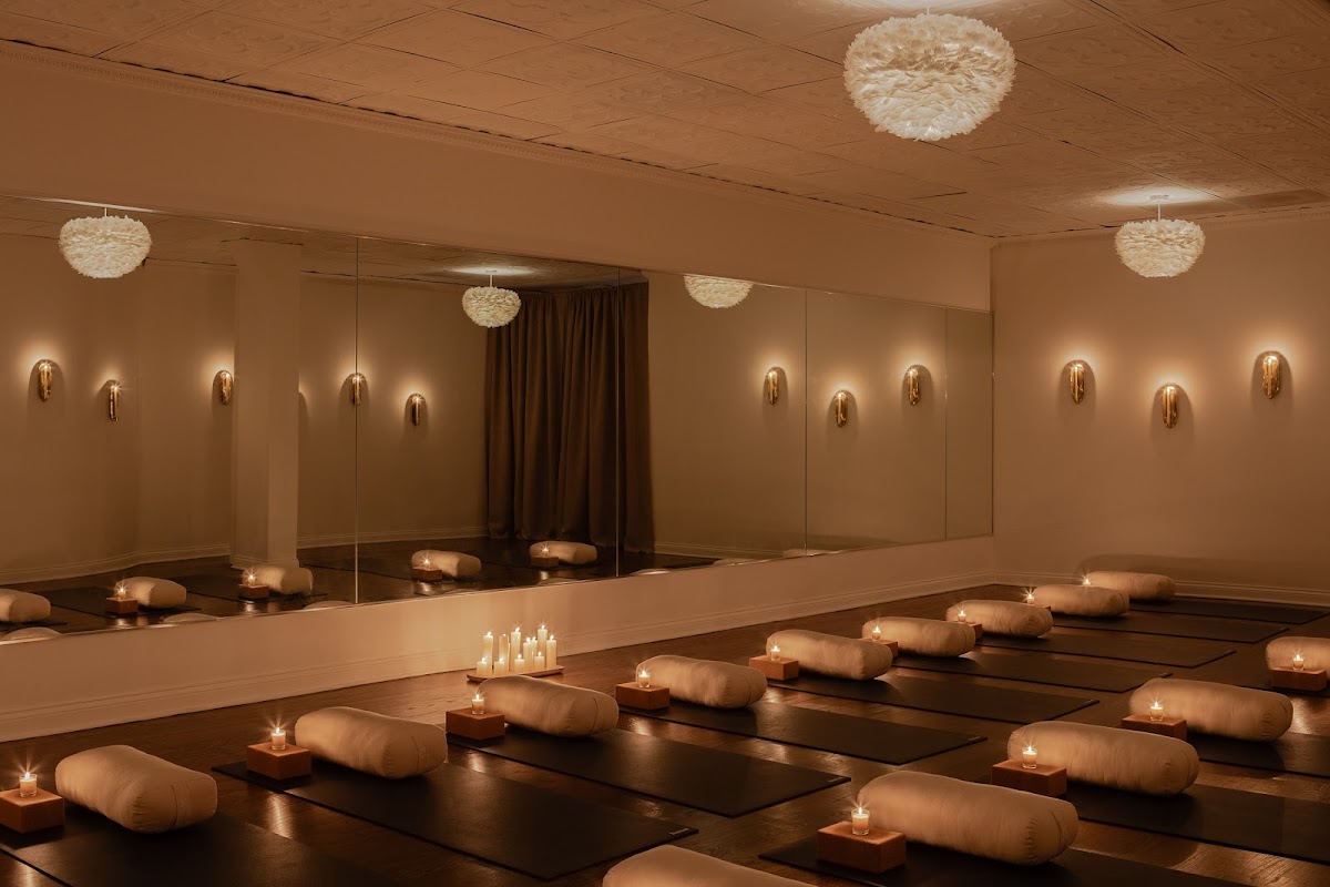 Half Moon Yoga & Pilates Studio - Photo 2