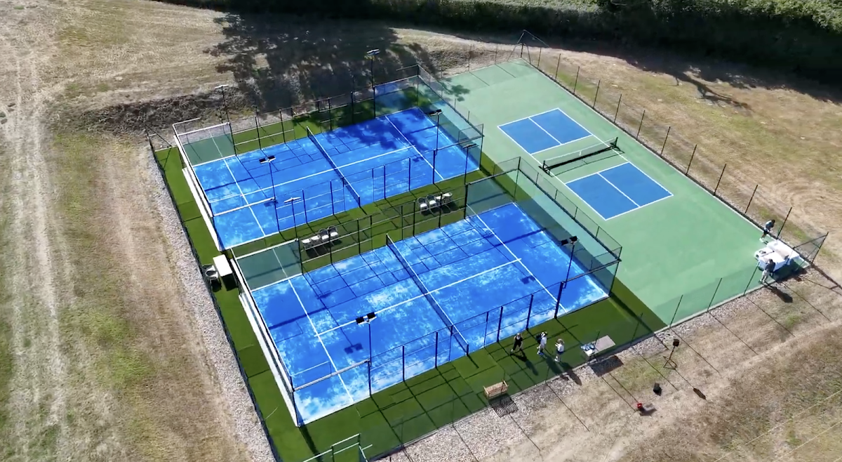Hamptworth Padel and Pickleball Club - Photo 1