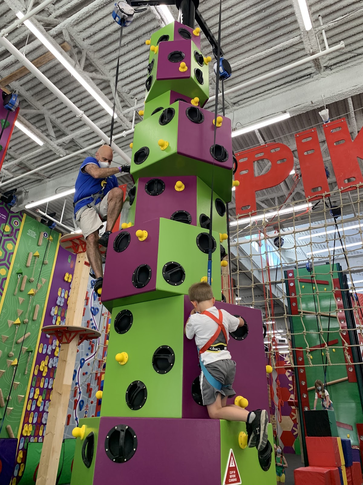 Hapik Yonkers - Photo 2