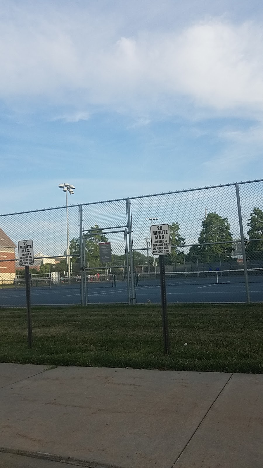 Harper Public Tennis Courts - Photo 1