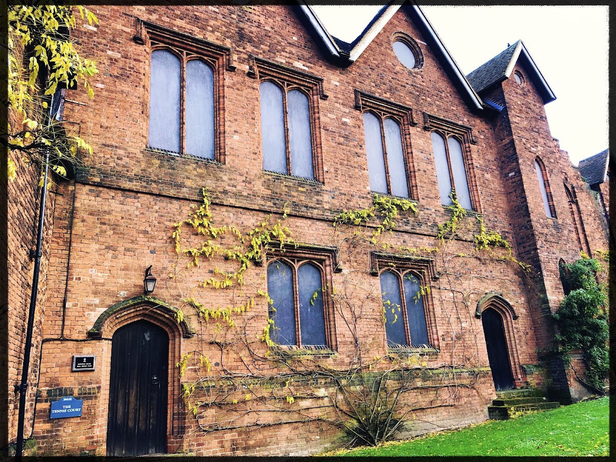 Hatfield House Real Tennis Club - Photo 2