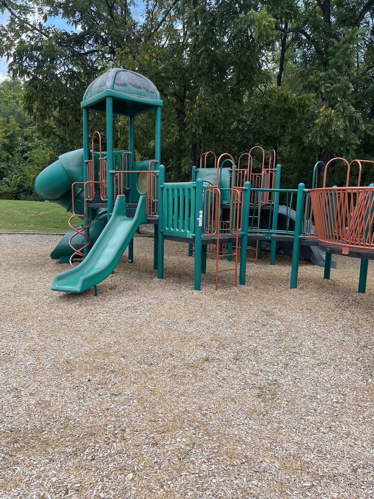 Heardmont Park - Photo 3