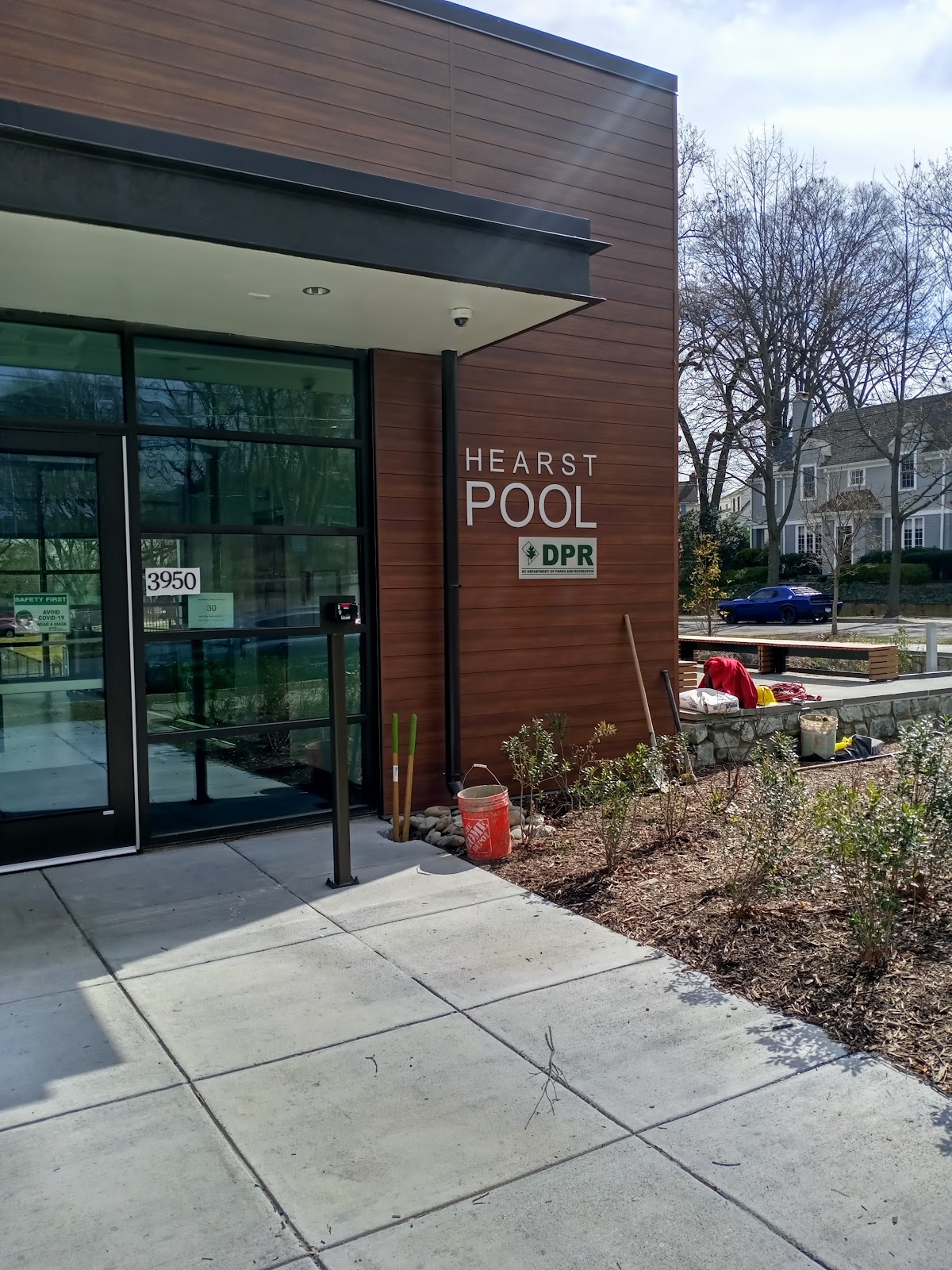 Hearst Recreation Center - Photo 3