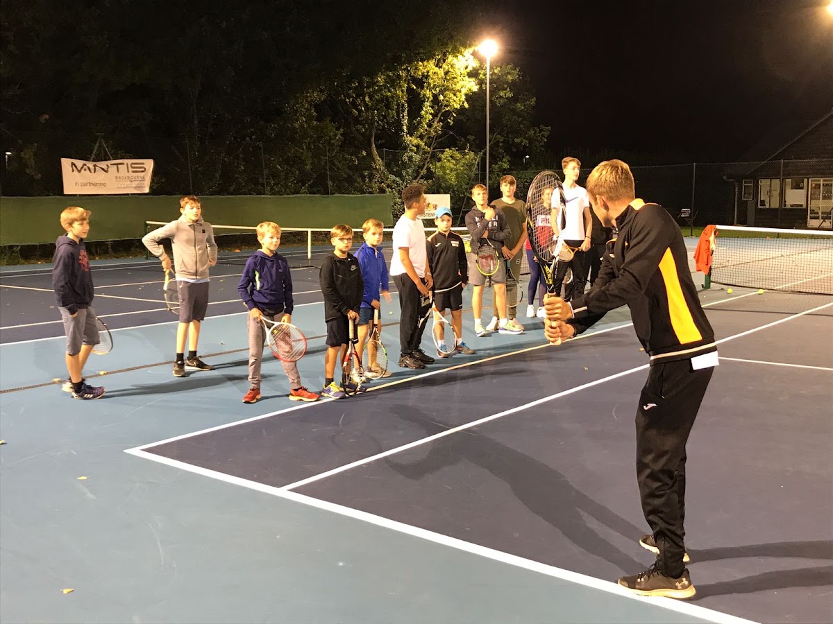 Herts in Tennis - Photo 3