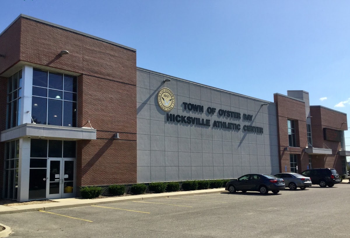 Hicksville Athletic Center - Photo 2