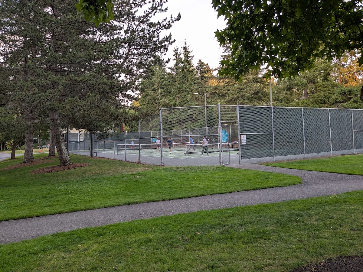 Hidden Valley Tennis Court - Photo 1