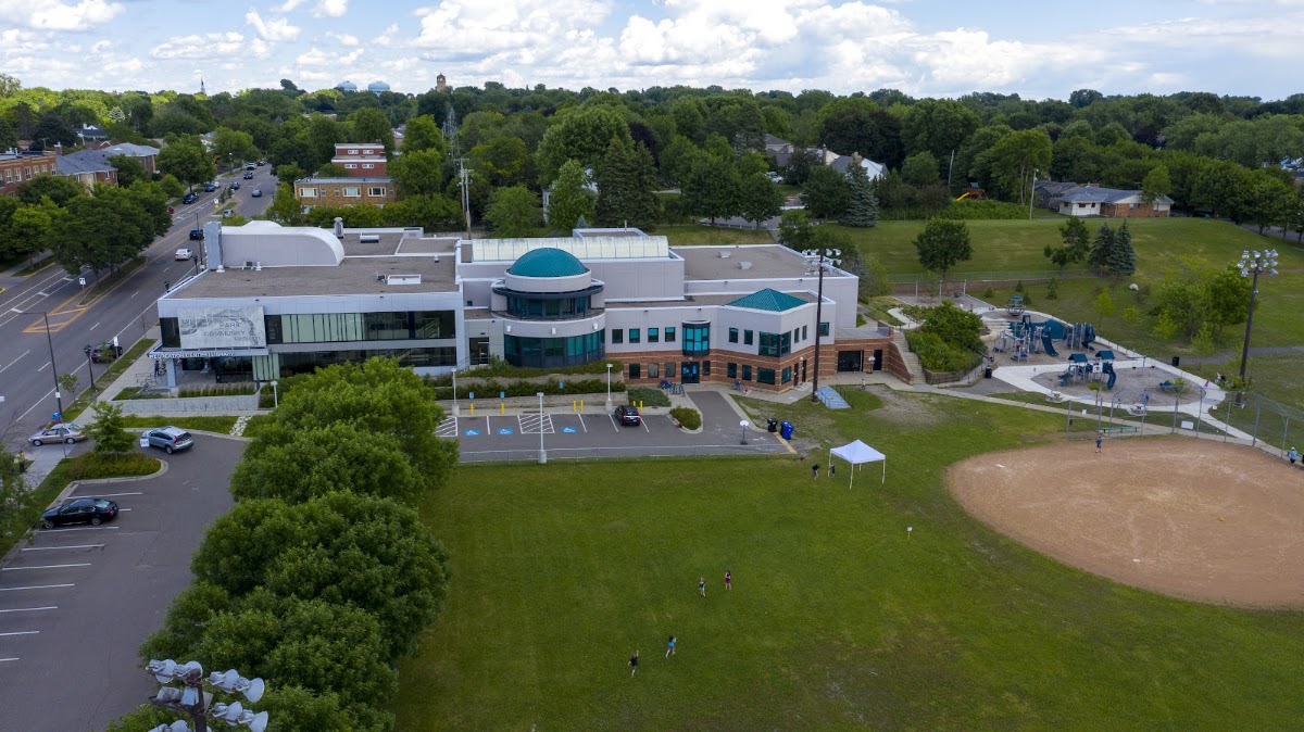 Highland Park Community Center - Photo 1