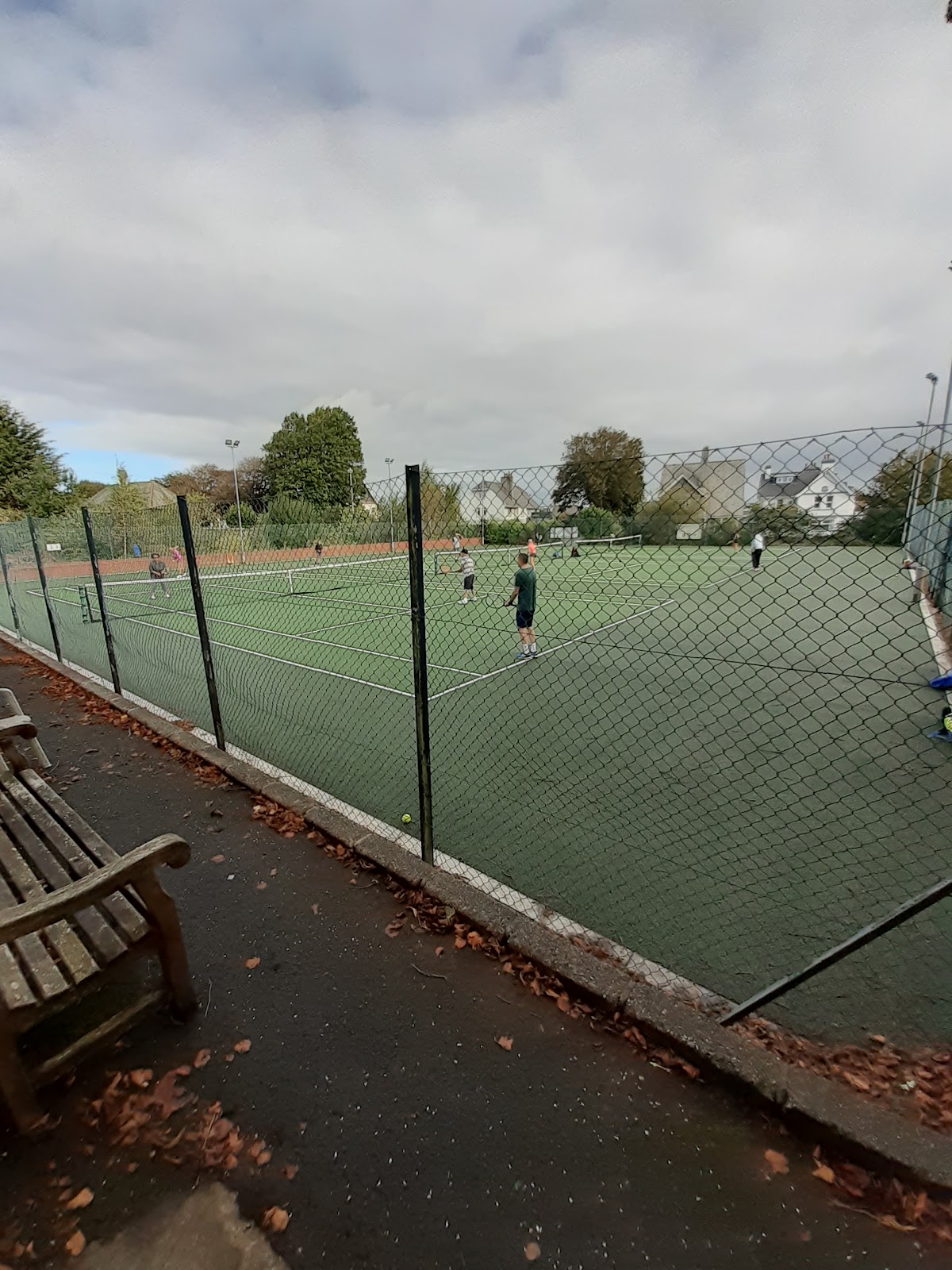 Hill Lane Tennis Club - Photo 2