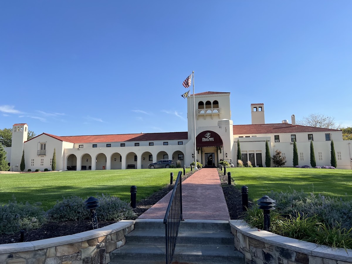 Hillcrest Country Club - Photo 1