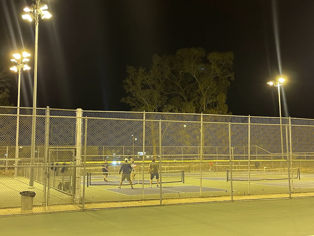 Himmel Park Tennis Center - Photo 2