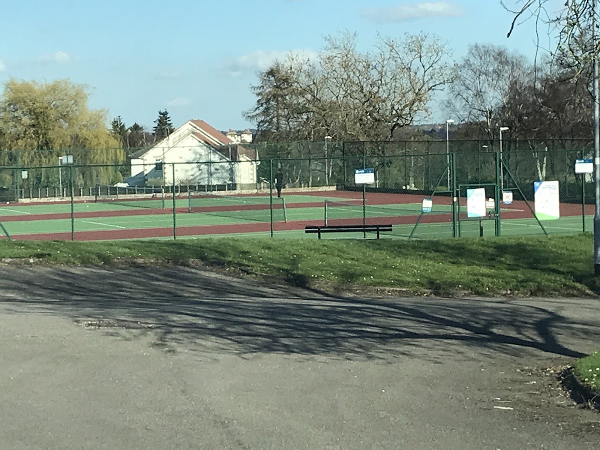 HOLT PARK • LCC Tennis Courts - Photo 1