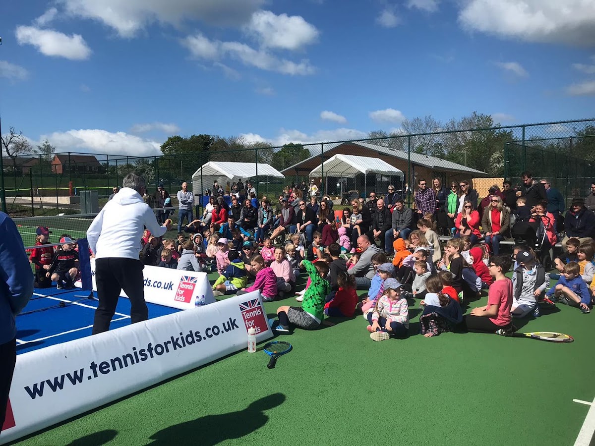 Hoole Lawn Tennis Club - Photo 3
