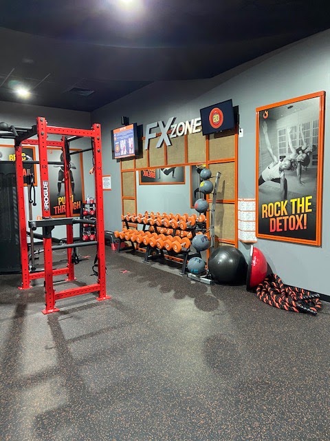 HOTWORX - Palm Beach Gardens, FL - Northlake Commons - Photo 2