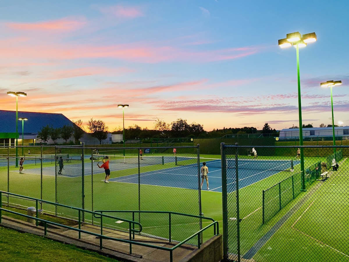 Howard M. Terpenning Recreation Complex - Photo 2
