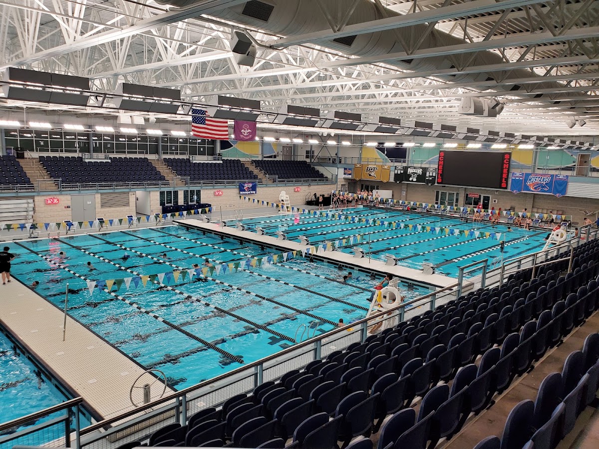 Hulbert Aquatic Center - Photo 2
