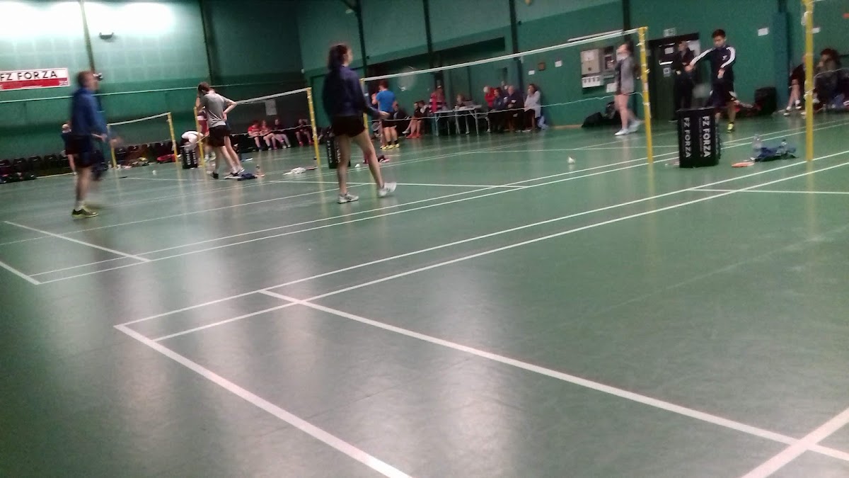 Hull Badminton Club - Photo 1