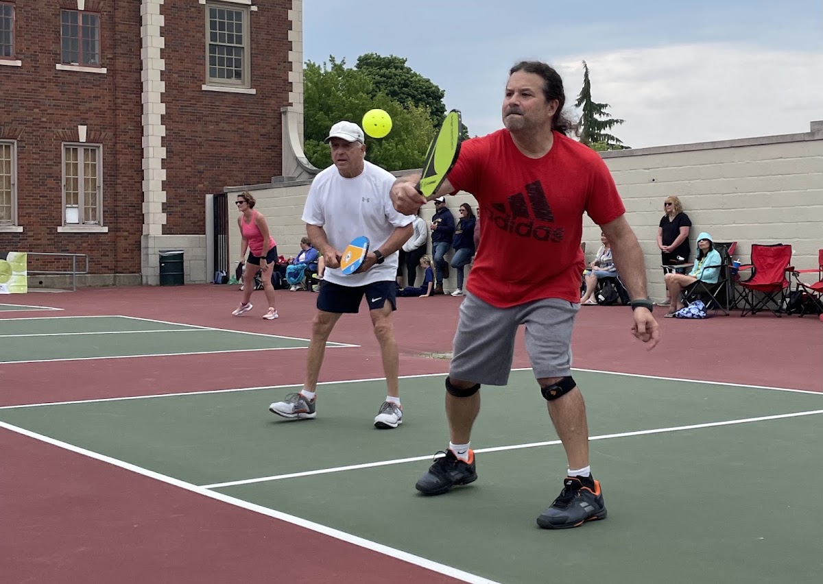 I Love St Pete Pickleball Academy Office - Photo 2