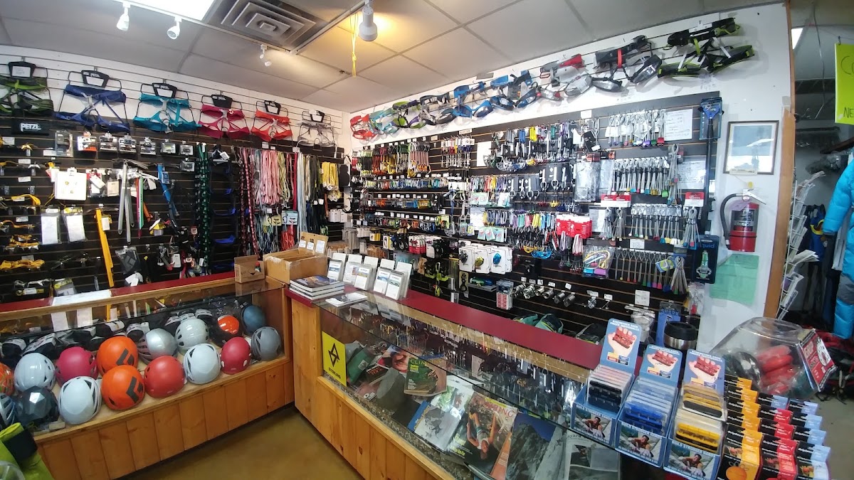 IME/International Mountain Equipment - Photo 2