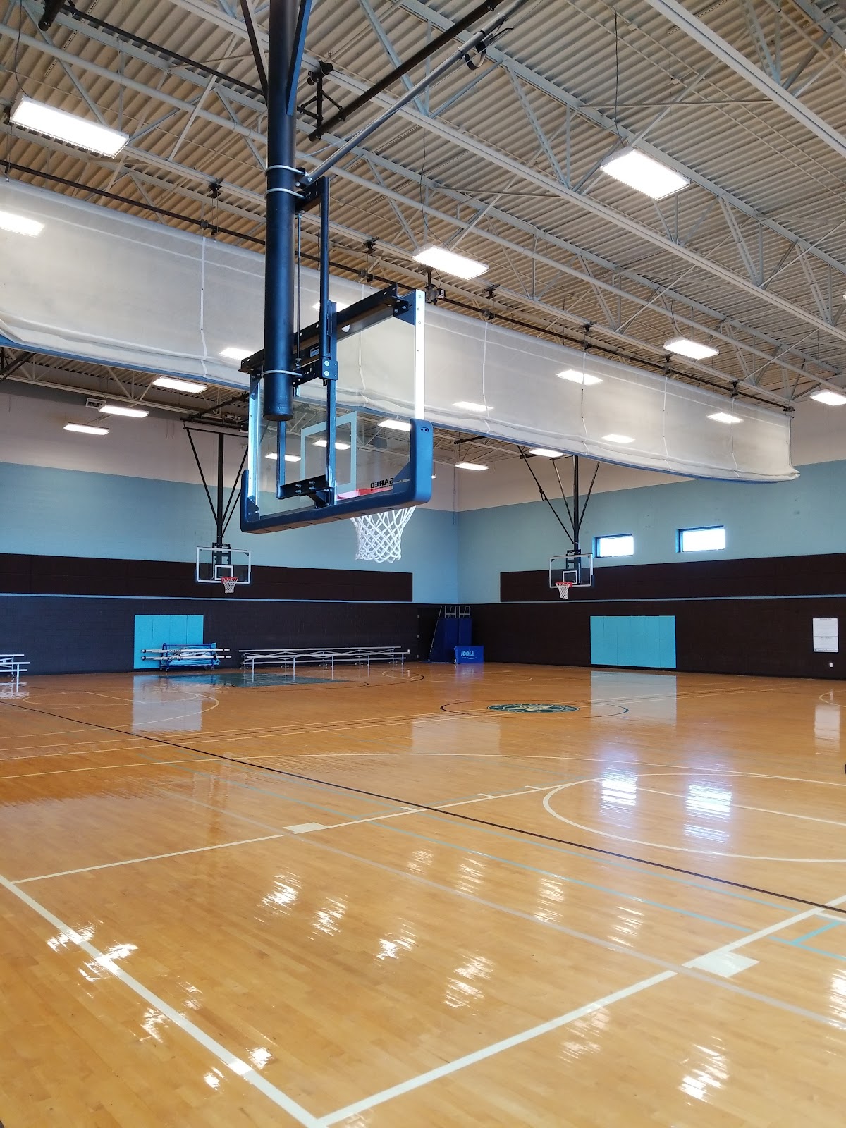 Imperial Park Recreation Center - Photo 1