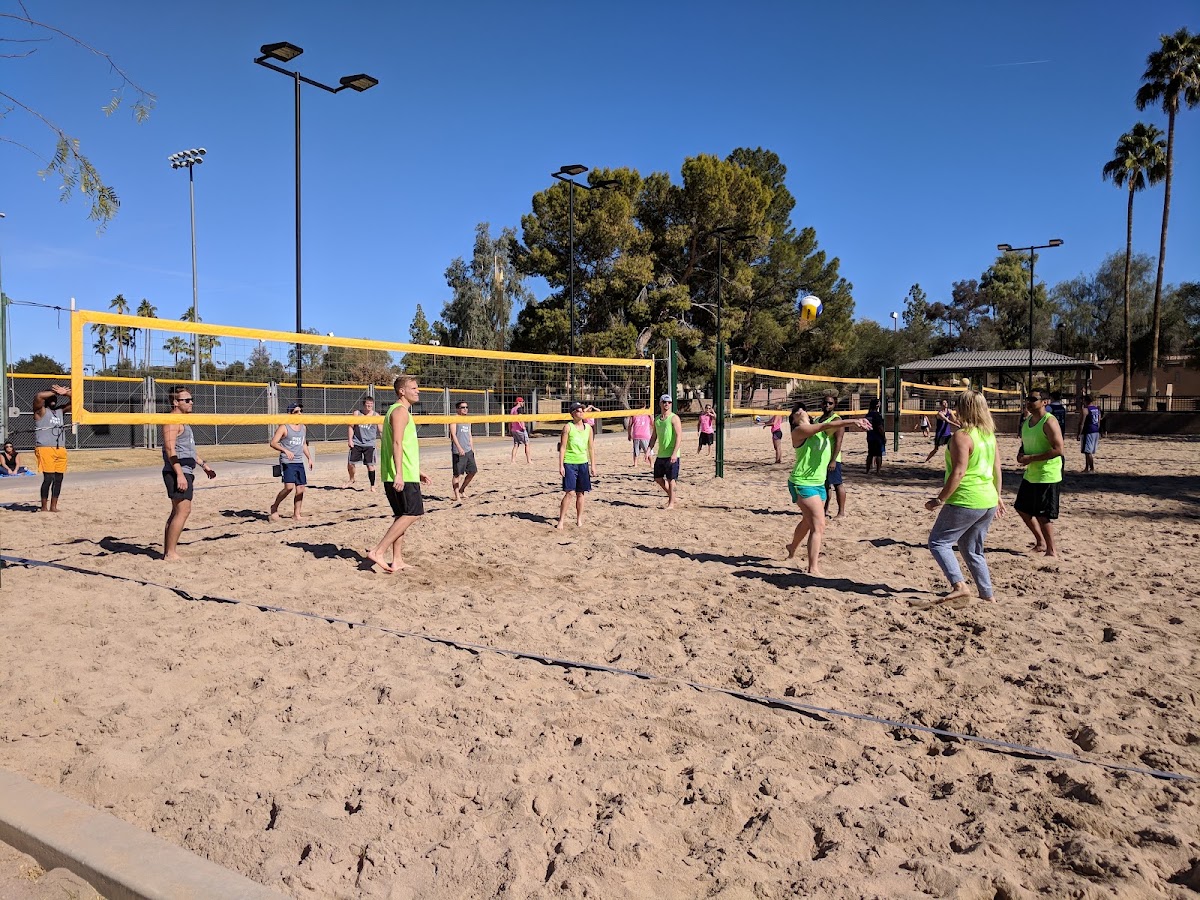Indian School Park & Tennis Center - Photo 2