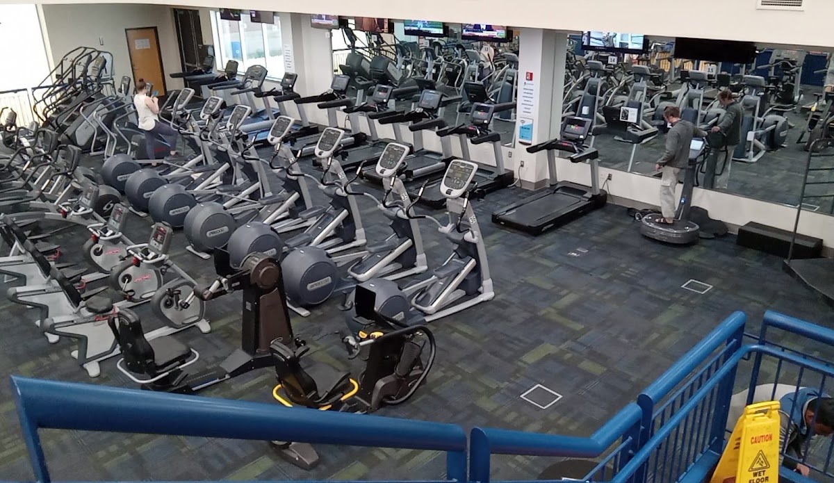 Indianapolis Healthplex - Photo 3