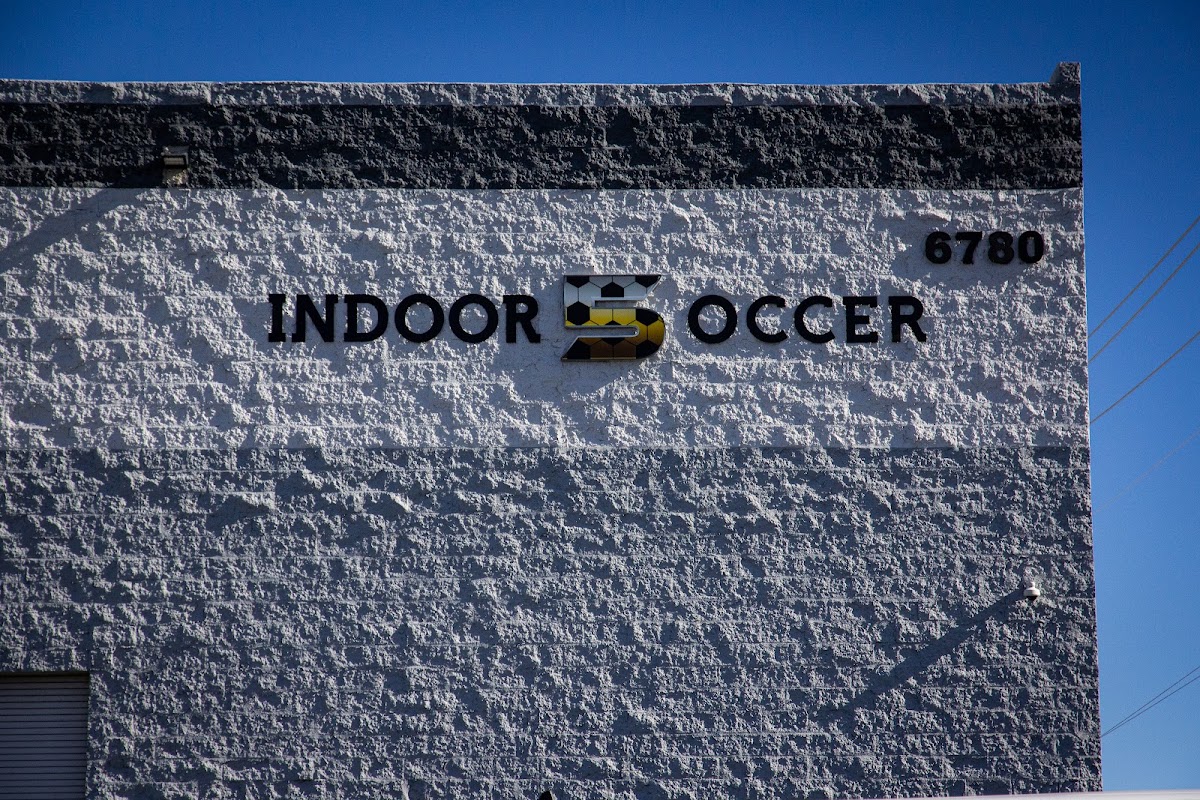 Indoor 5 Soccer Arena - Photo 3